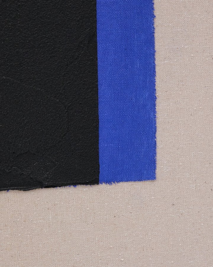 KAVE HOME Zernu hndmalt bltt og svart vertikalt linje abstrakt bilde 42 x 65 cm