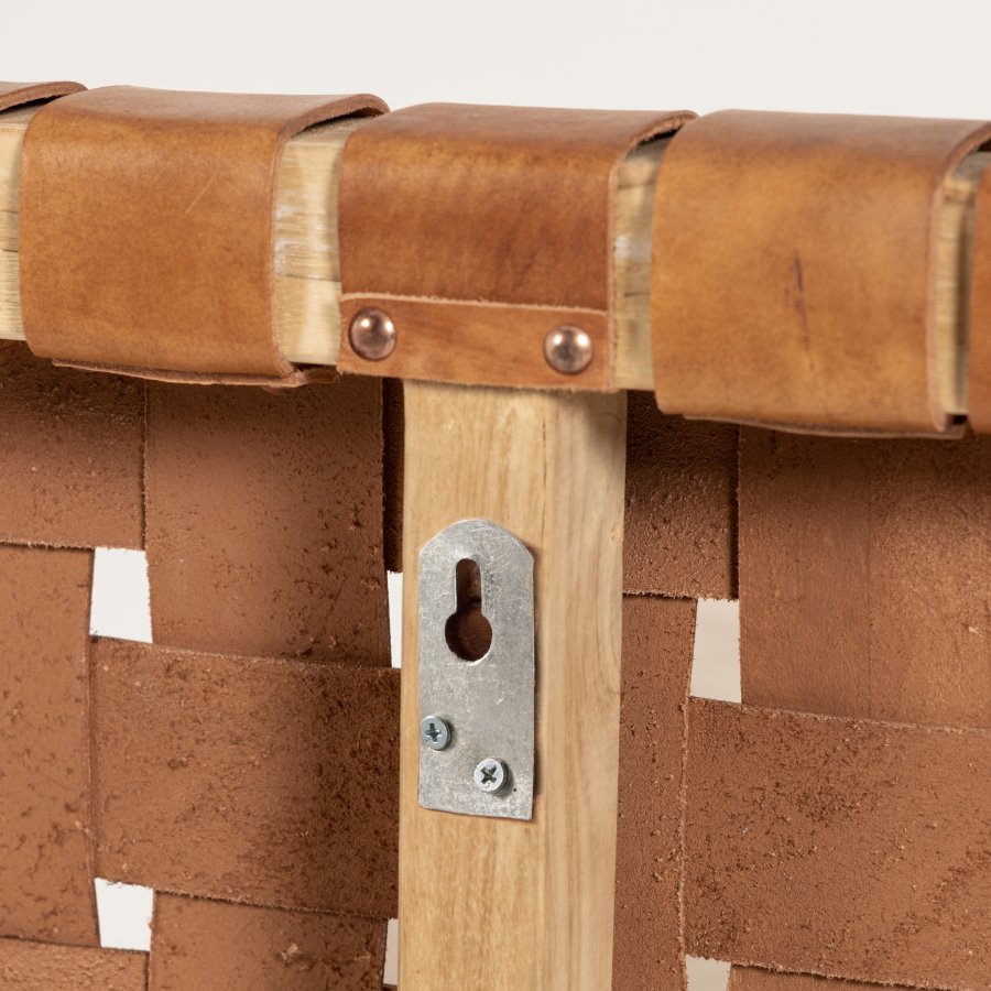 KAVE HOME Calixta sengegavl - brunt skinn og naturlig teak (for 150 cm senger)