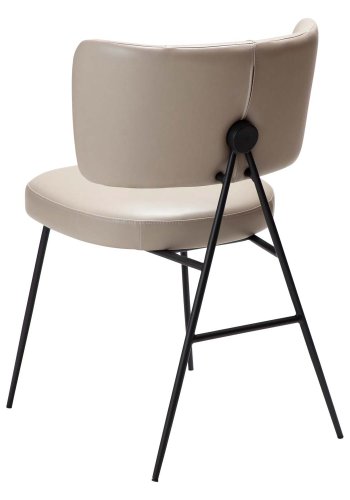 DAN-FORM Roost Esszimmerstuhl – Vintage-Kaschmir-Kunstleder und schwarzer Stahl