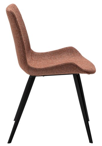 DAN-FORM Hype spisebordstol - rdt boucléstoff og sort stl