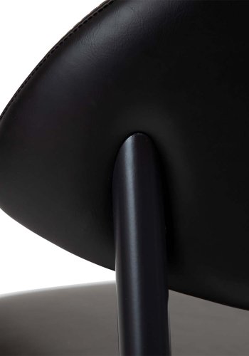 DAN-FORM Tush counter stol, med ryggstöd och fotstöd - vintage svart konstläder och svart stl