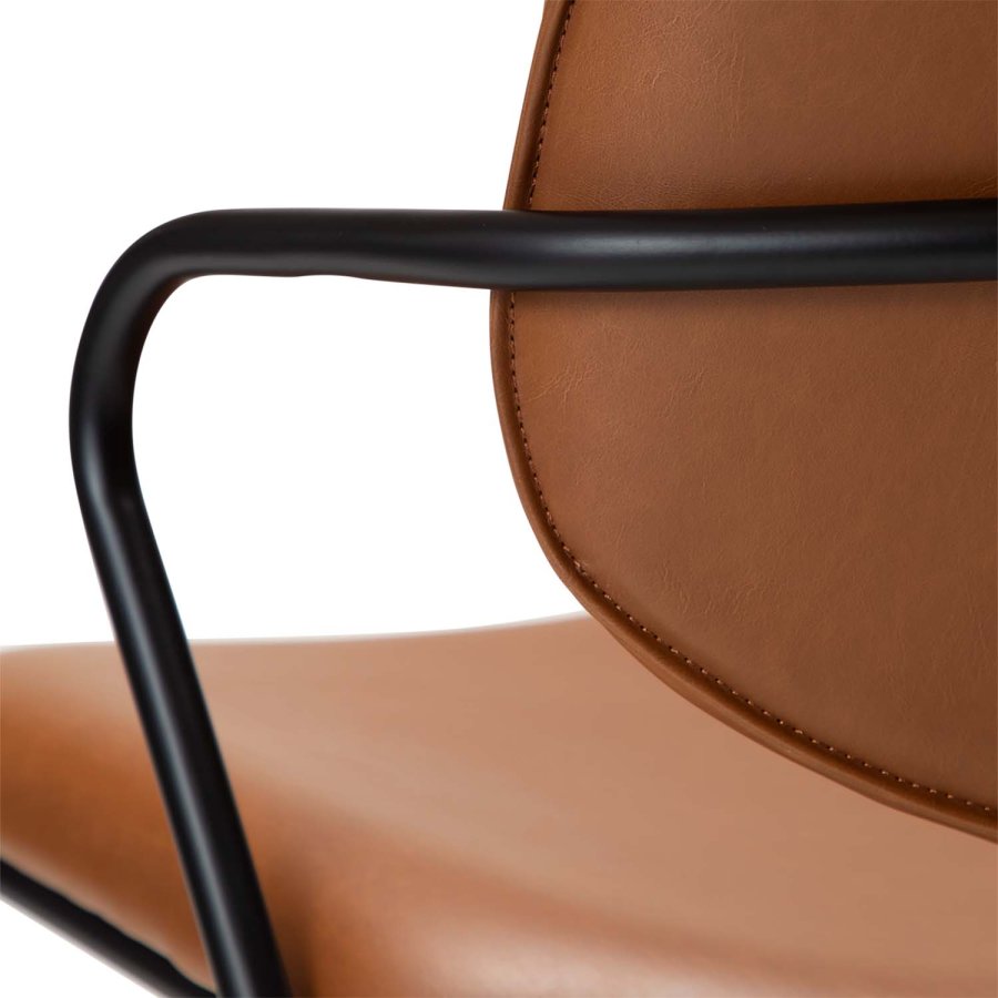 DAN-FORM Zed ftölj, med armstöd - vintage ljusbrunt konstläder och svart stl