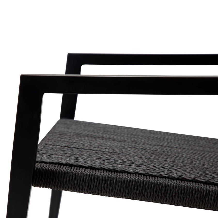 DAN-FORM Loop loungestol, med armlener - svart papirsnor og sort stl