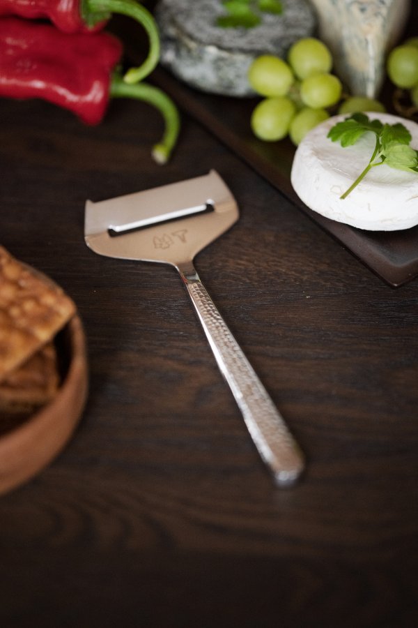 ROWICO Emmett spisebord, rektangulrt - brun eik (240x95)