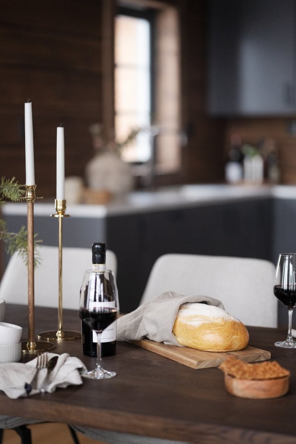 ROWICO Emmett spisebord, rektangulrt - brun eik (240x95)