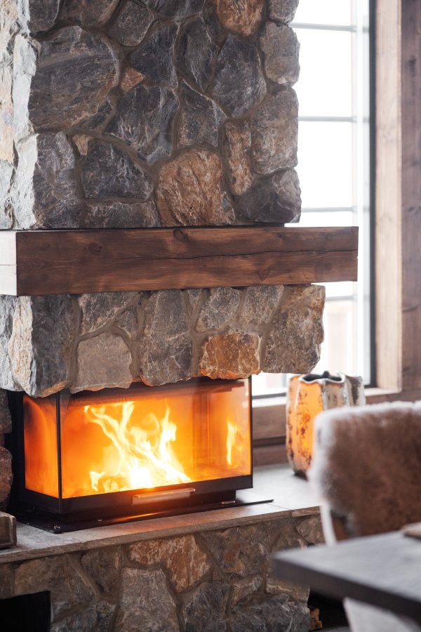 ROWICO Emmett spisebord, rektangulrt - brun eik (240x95)