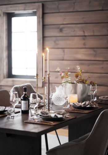 ROWICO Emmett spisebord, rektangulrt - brun eik (240x95)