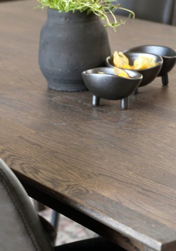 ROWICO rektangulr Filippa spisebord m. udtrk - mrkebrun eg (180x90)