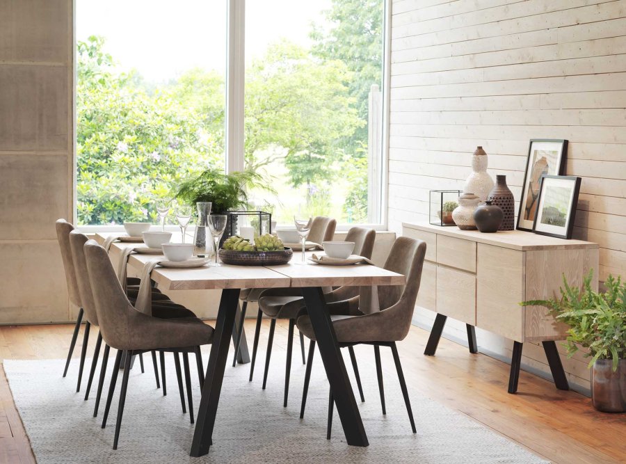 ROWICO Fred Plankentisch - weiß geölte Eiche und schwarzes Metall (240x100) 