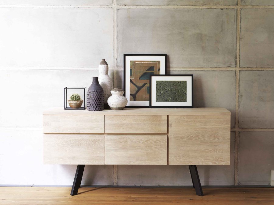 ROWICO Fred skjenk - hvitoljet eik, m. 2 skuffer og 3 drer 