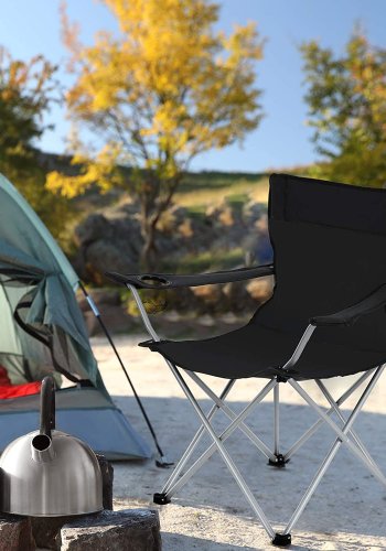 SONGMICS campingstol, med armlener, koppholder, sammenleggbar - svart stoff og st�l (sett med 2)