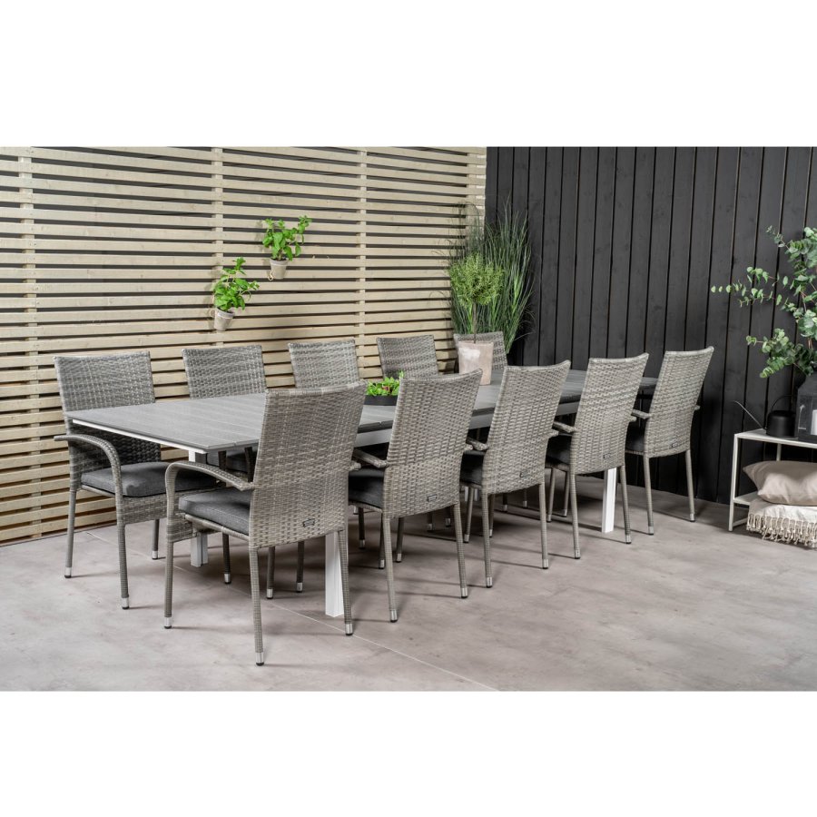 VENTURE DESIGN Gartenset mit Levels Tisch mit Verlängerung und 10 Anna Stühlen mit Armlehnen – graues Aintwood/Rattan
