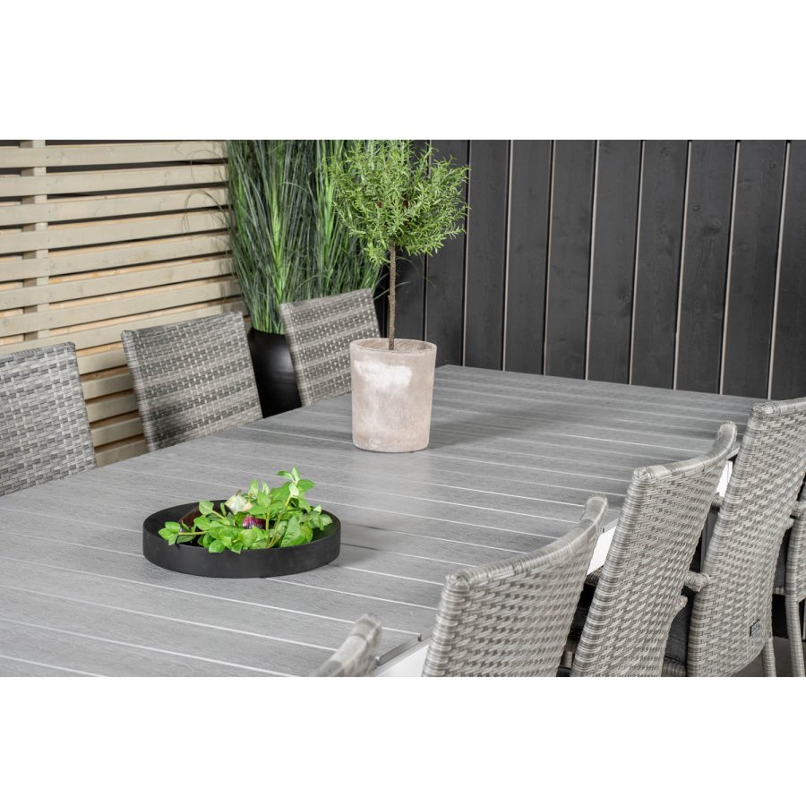 VENTURE DESIGN Gartenset mit Levels Tisch mit Verlängerung und 10 Anna Stühlen mit Armlehnen – graues Aintwood/Rattan