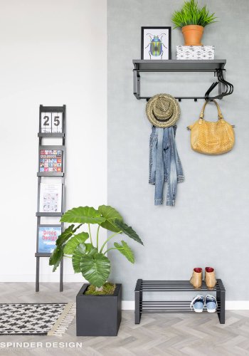 SPINDER DESIGN rektangulr Rex hattehylle, m. 5 knagger og hengerstang - sort melamin og stl