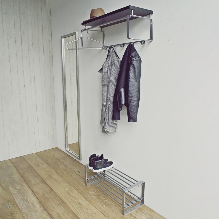 SPINDER DESIGN rektangulr Rex hattehylle, m. 5 knagger og hengerstang - gr melamin og stl