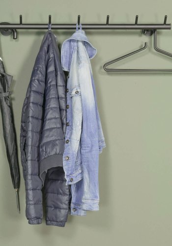 SPINDER DESIGN rektangulr Odin knaggrekke, m. 7 knagger - sort stl