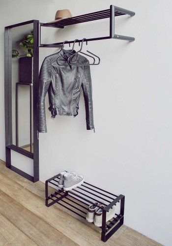 SPINDER DESIGN rektangulr Smooth hattehylde, m. bjlestang - sort stl