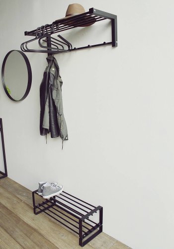 SPINDER DESIGN rektangulr Bergum knaggrekke med hylle - sort stl