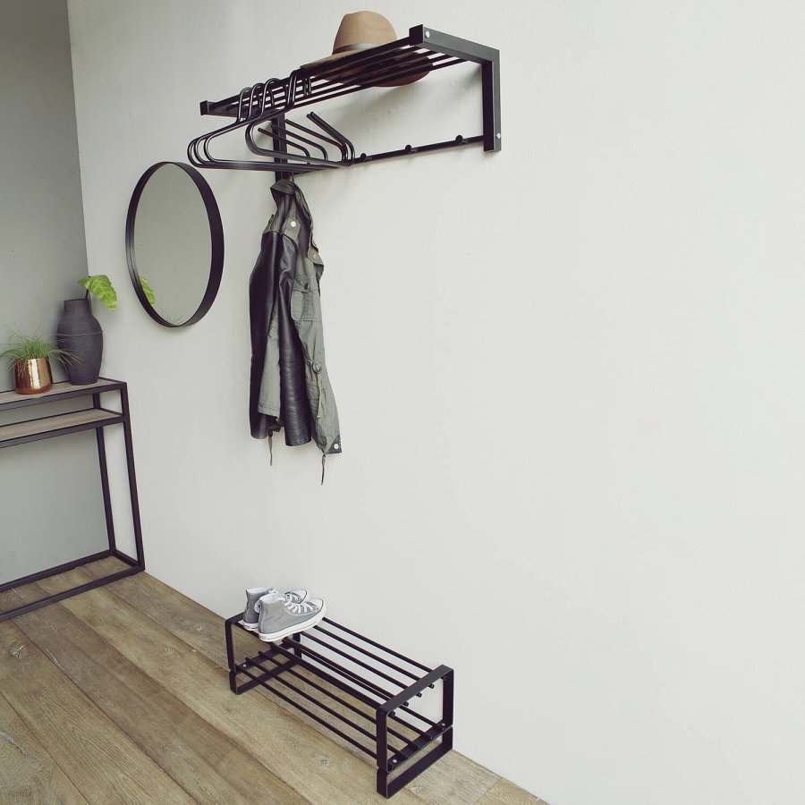 SPINDER DESIGN rektangulr Bergum knaggrekke med hylle - sort stl