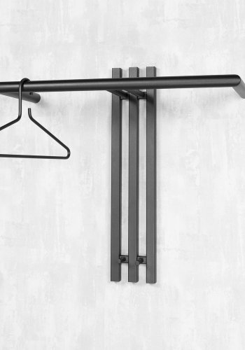 SPINDER DESIGN Senza knaggrekke, m. 2 knagger og hengerstang - sort stl