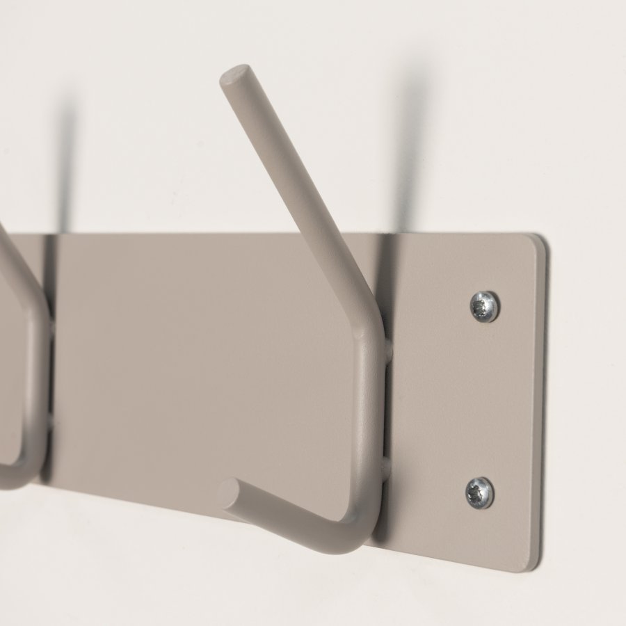 SPINDER DESIGN Fusion knaggrekke, m. 3 doble knagger - taupe pulverlakkert stl