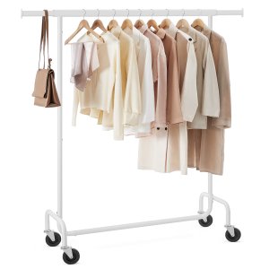 SONGMICS klesstativ med hjul, kraftig klesstativ med uttrekkbar opphengsstang, 130 kg lastekapasitet, 45 x (110-150) x 160 cm, forkrommet, matt hvit UHSR011W01