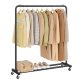 SONGMICS Klesstativ, Klesstativ p� hjul, Kledningsstativ, 2 l�sbare hjul, Soverom, T�ler opptil 50 kg, 38 x 110 x 141,5 cm, Blekksvart HSR016BH01