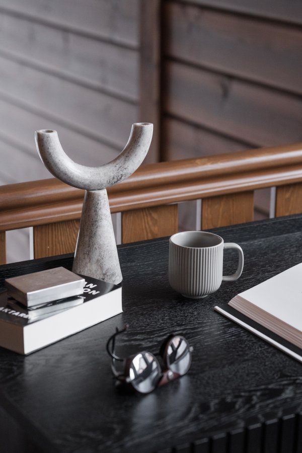 ROWICO Halifax skrivebord, m. 2 skuffer - svart eikefiner, eik og metall (120x61)