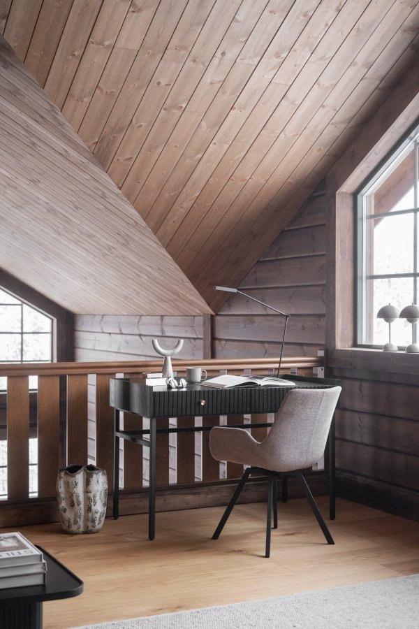 ROWICO Halifax skrivebord, m. 2 skuffer - svart eikefiner, eik og metall (120x61)