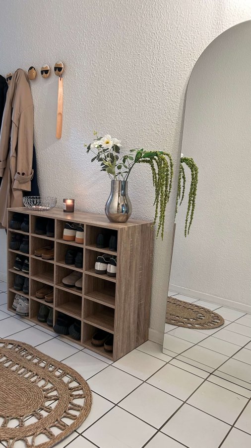 Hinsol L skoskab, m. 20 hyller - naturlig tre