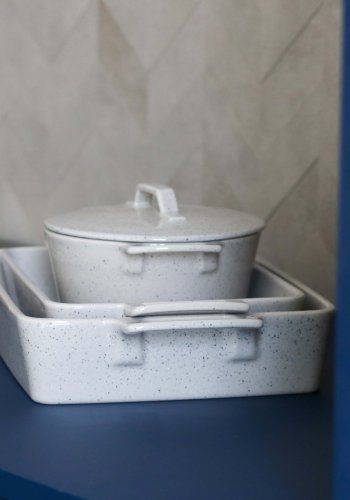 BROSTE COPENHAGEN Hasle ildfast form, med lokk - lys gr