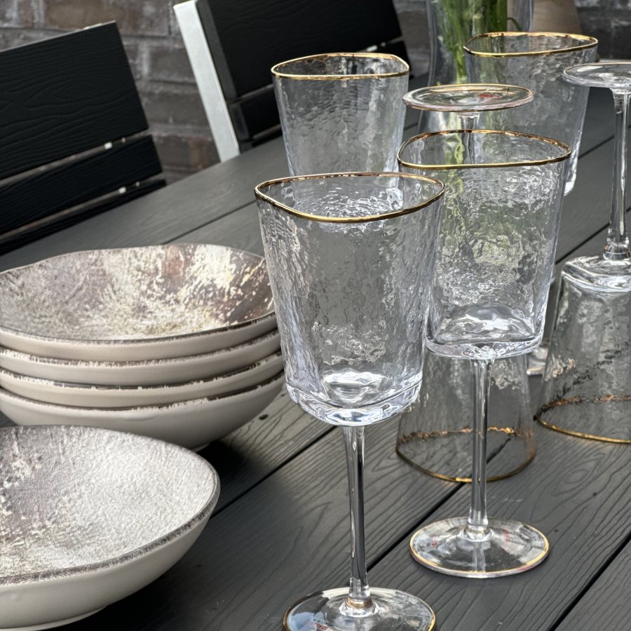 KARE DESIGN Hommage hvitvinsglass, med struktur og gullkant, hndlaget - klart glass (H:22)