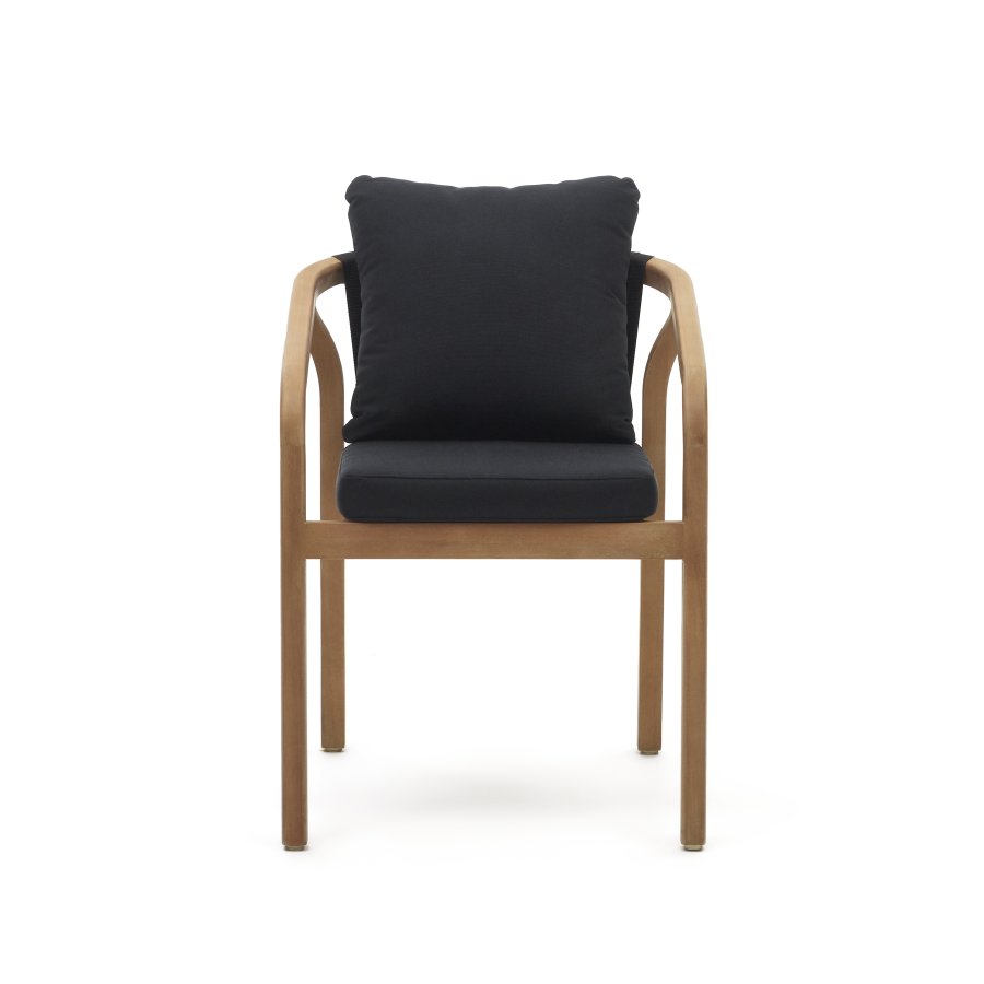 KAVE HOME Lakkert hagestol, med armlener og puter - naturlig eukalyptustre og svart snor