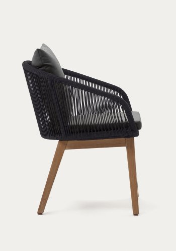 KAVE HOME Portalo hagestol, med armlener - svart tau og akasietre