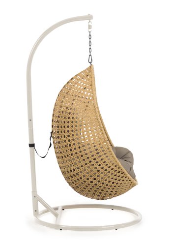 KAVE HOME Cira hengestol, med puter og lys gr ramme - naturlig polyrattan/rotting