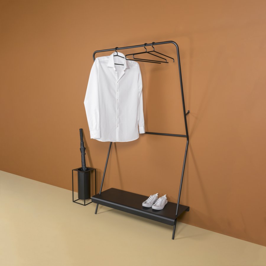 SPINDER DESIGN James klesstativ, m. hylle - sort stl (B:91,5)