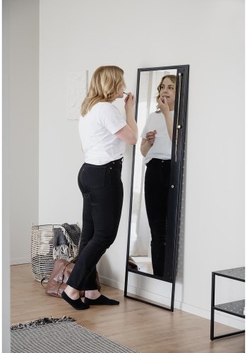 ROWICO Malone Golvspegel, med Guldknoppar - Spegelglas och Svart Metall (53 x 170 cm)