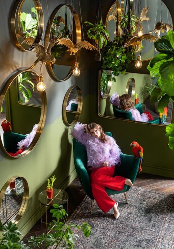 KARE DESIGN Curve MO Veggspeil i messing, rundt - speilglass og messingstl (100)