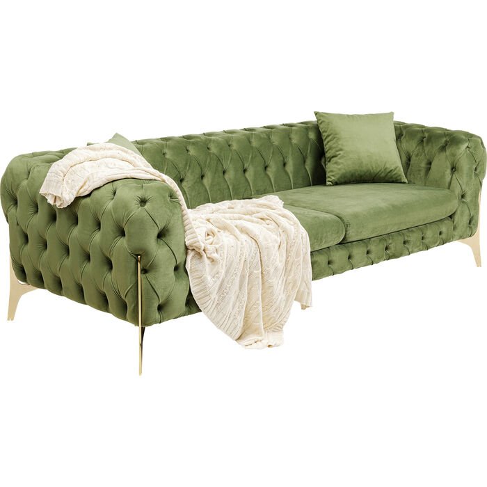 KARE DESIGN Bellissima 3 pers. sofa, Chesterfield, m. 2 puder - grn fljl og messing stl