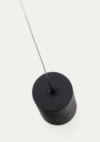 KAVE HOME Orey lampestativ i svart metall med spotlight i flere posisjoner