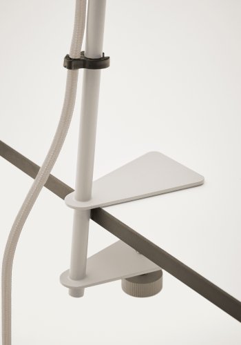 KAVE HOME Jula skrivebordslampe med klemme i grtt metall