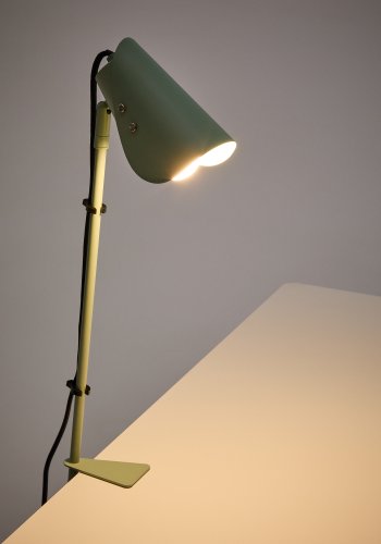 KAVE HOME Jula skrivebordslampe med klemme i grnt metall
