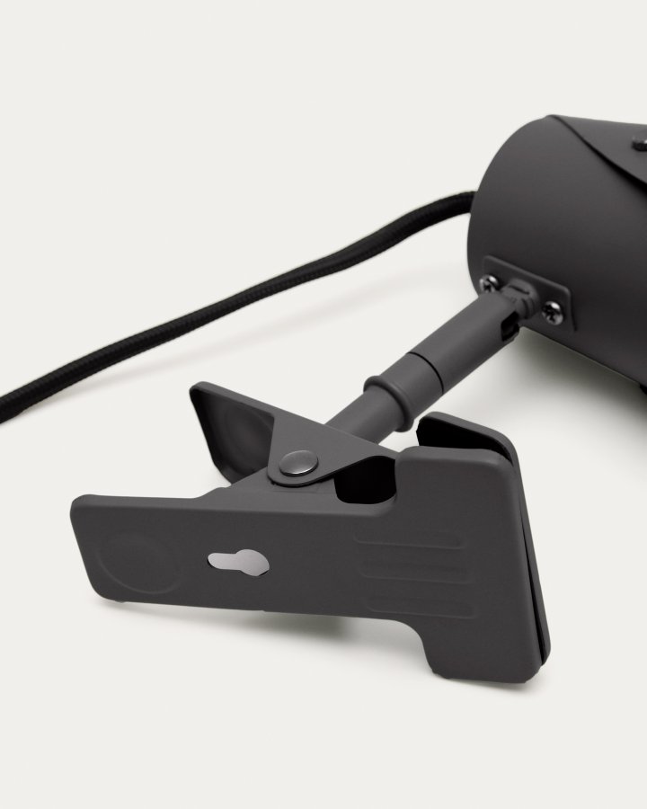 KAVE HOME Jula liten lampe med klemme i svart metall