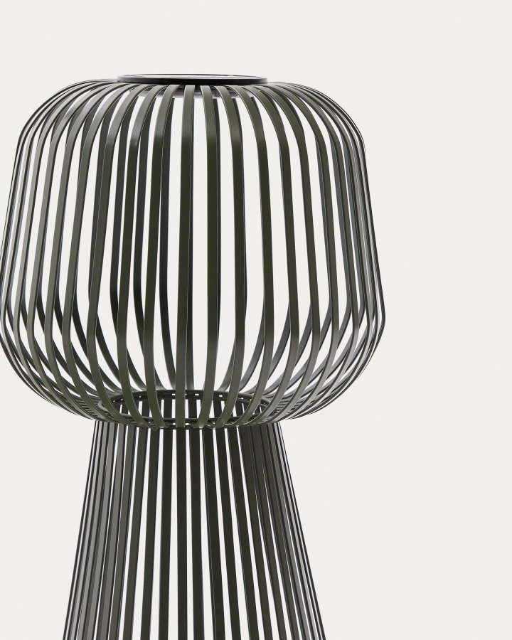 KAVE HOME Reiba grnn solcelledrevet gulvlampe i metall