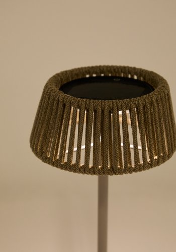 KAVE HOME Aldet utendrs solcelledrevet bordlampe i gr tauledning