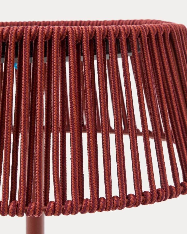 KAVE HOME Aldet utendrs solcelledrevet gulvlampe i terrakotta med tauledning 46 cm