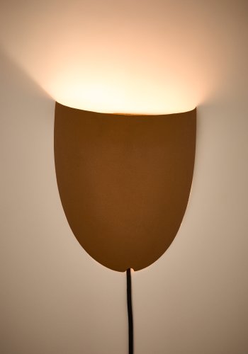 KAVE HOME Nibla veggmontert lampe i metall med terrakottaeffekt