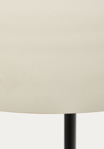 KAVE HOME Nibla gulvlampe i svart metall med hvit skjerm i leireeffekt