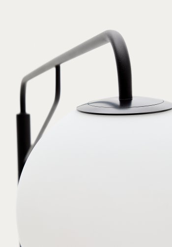 KAVE HOME Eilo gulvlampe - matteret glaskugle og sort st�l