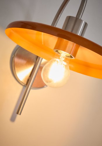 KAVE HOME Nuvira v�glampe - orange og lysegr�t b�rstet metal